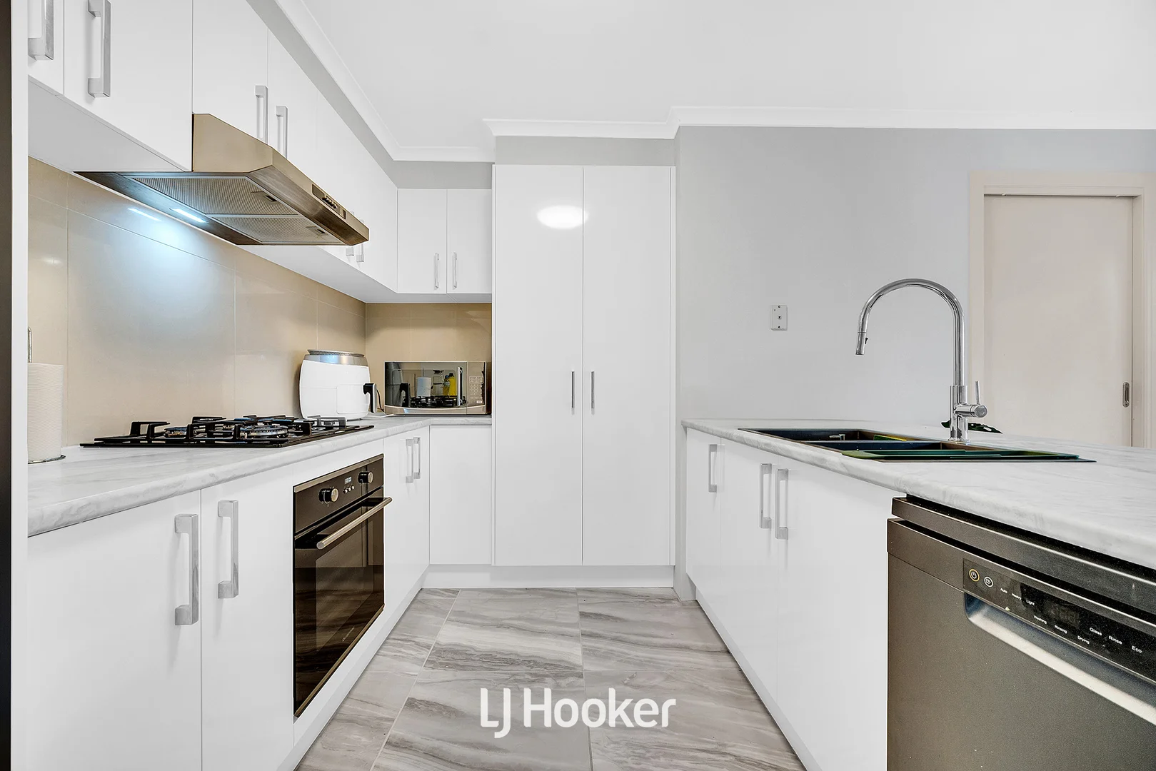Additional image 10 of 162 Paterson Drive, Lynbrook VIC 3975