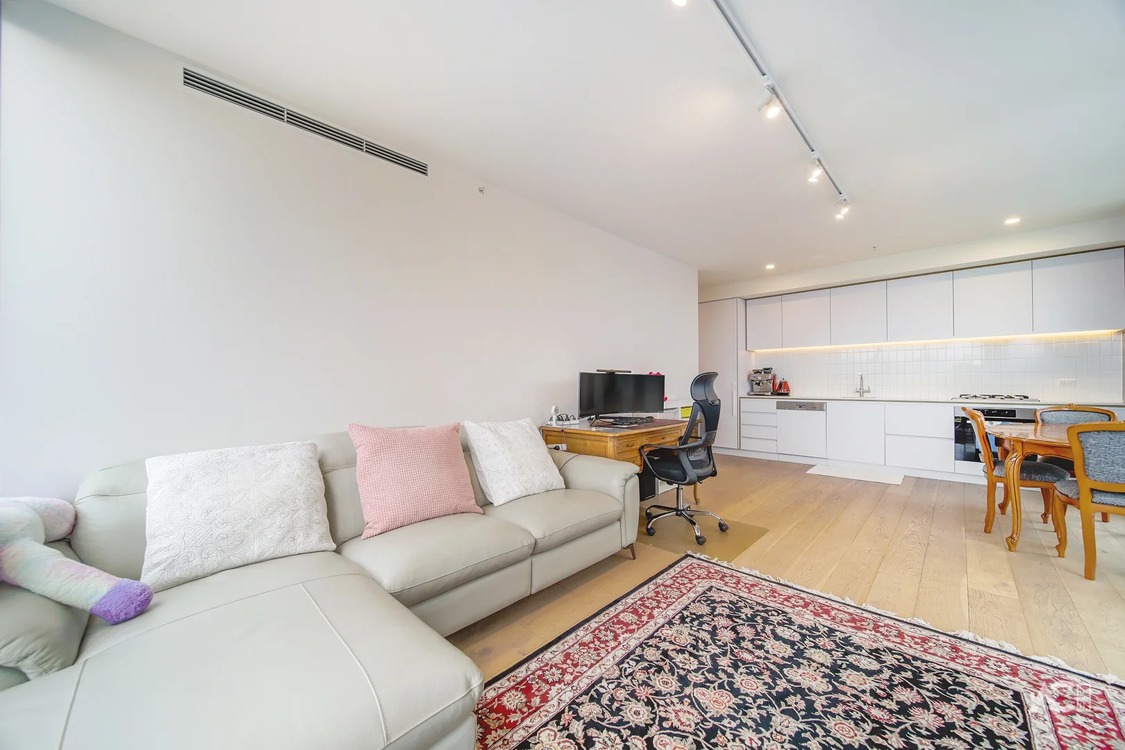 803/29 Angas Street, Adelaide SA 5000 photo 4