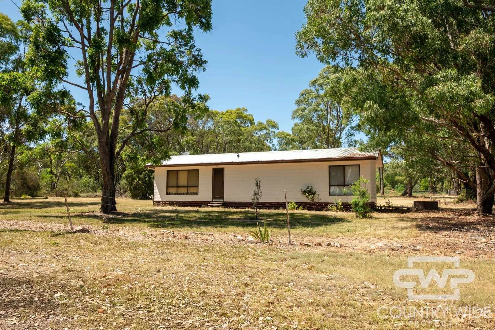 3 Clifford Avenue, Emmaville NSW 2371