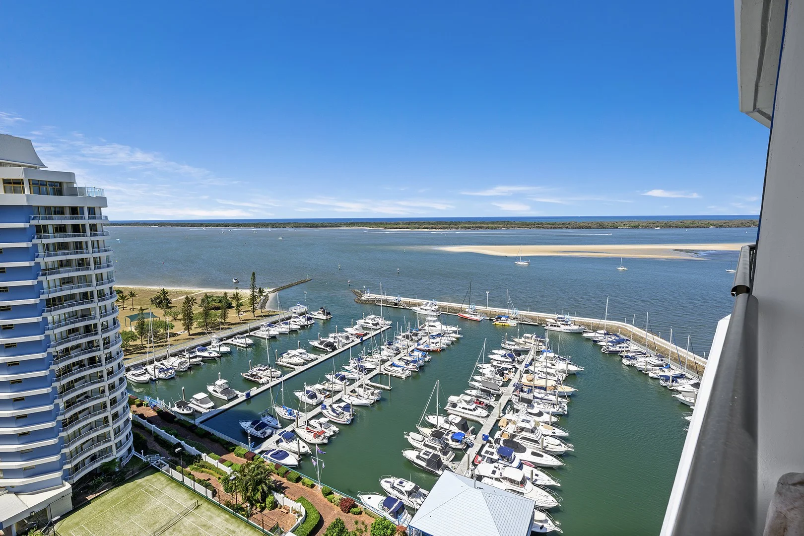 64/17 Bayview Street, Runaway Bay QLD 4216
