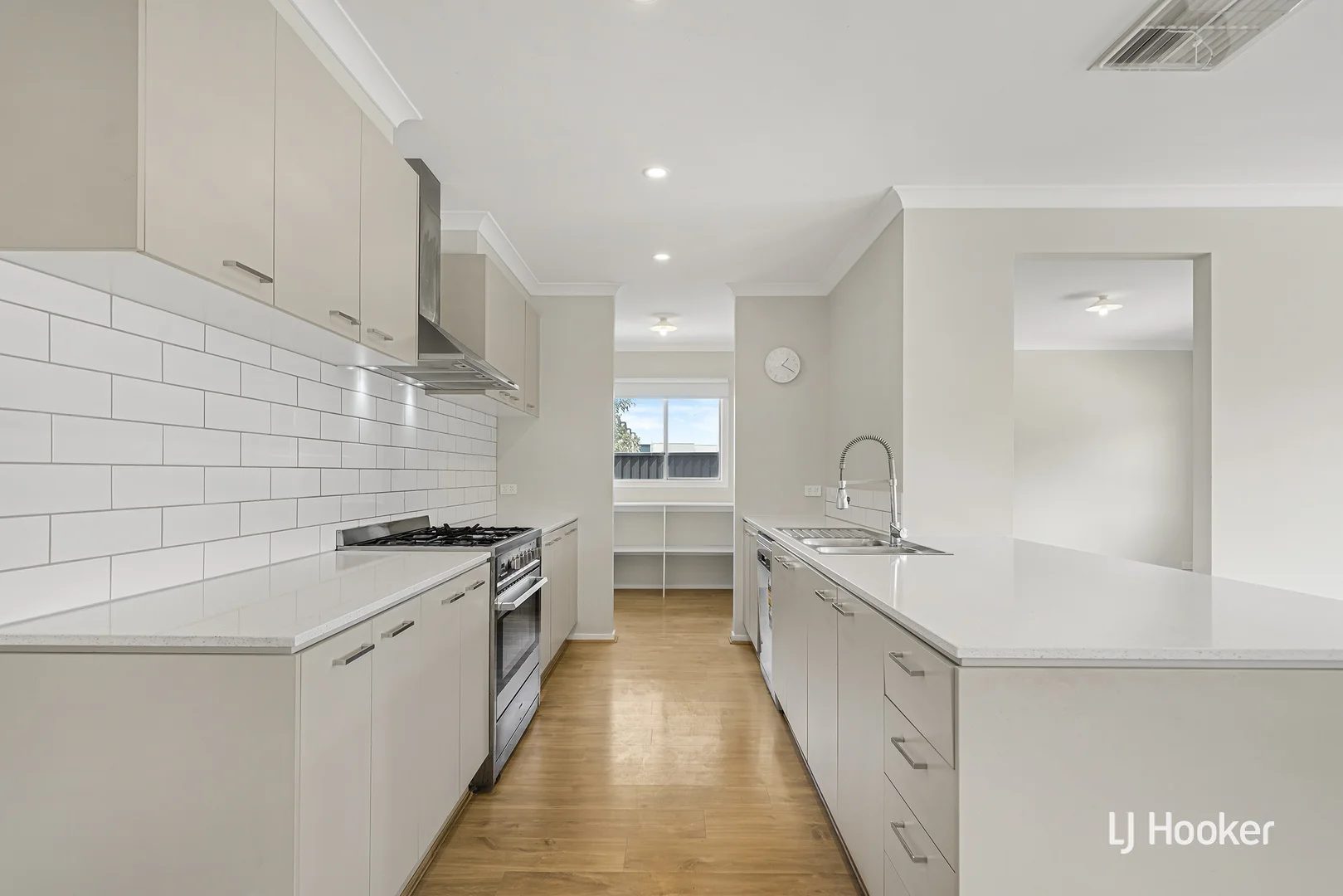 58 Leo Avenue, Tarneit VIC 3029 photo 5