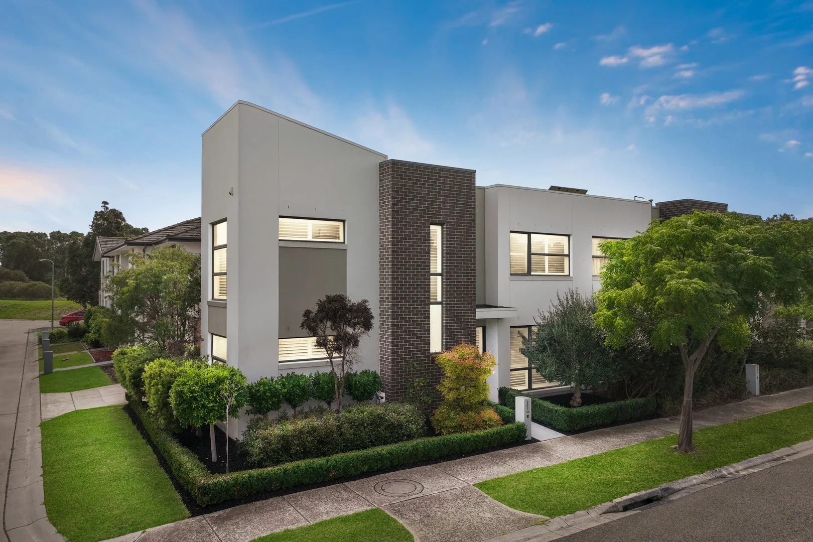 Additional image 2 of 1 Ashberg Drive, Waterways VIC 3195