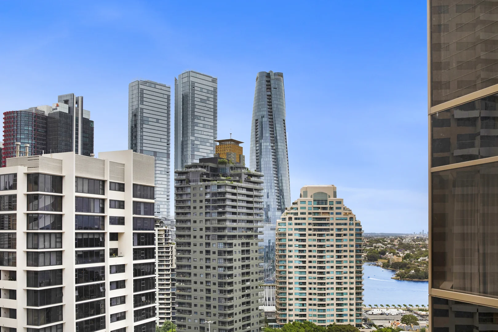 Additional image 3 of 2102/96-98 Gloucester Street, Sydney NSW 2000