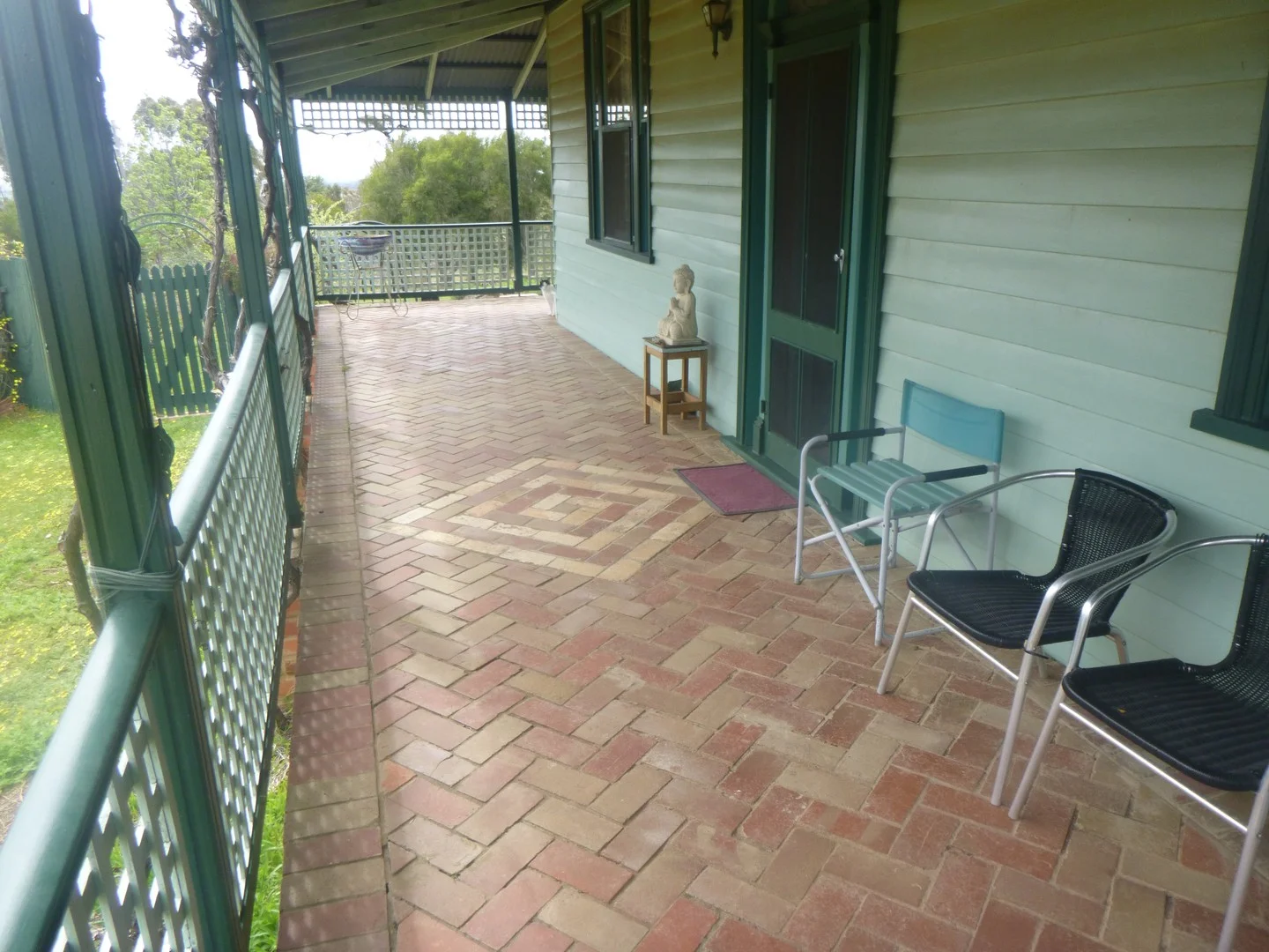 57 Dunlop Rd, St Arnaud VIC 3478