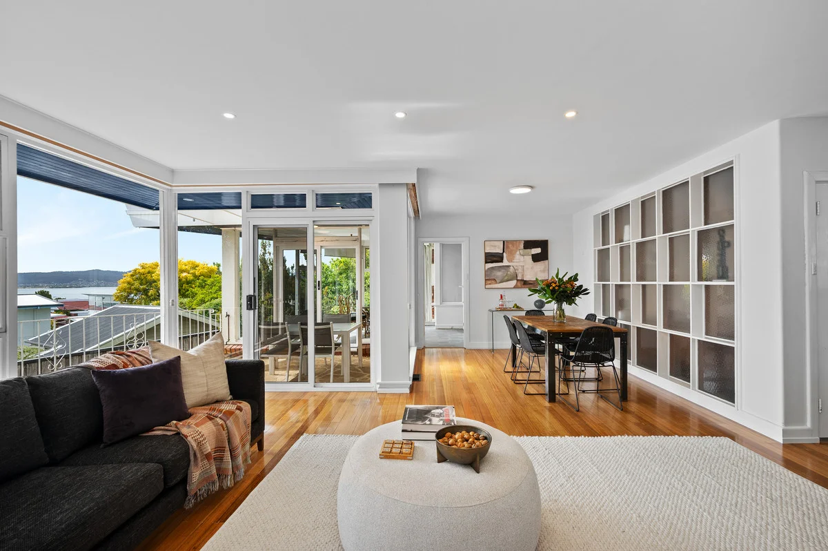 13 Heathcombe Crescent, Sandy Bay TAS 7005 photo 5
