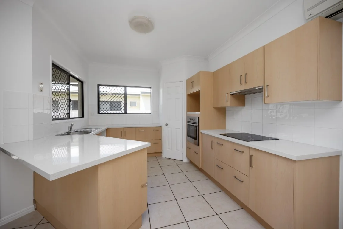 Additional image 3 of 28 Hilton Way, Mount Louisa QLD 4814