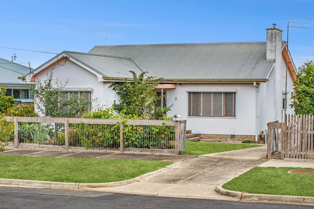 3 Kemp Street, Colac VIC 3250