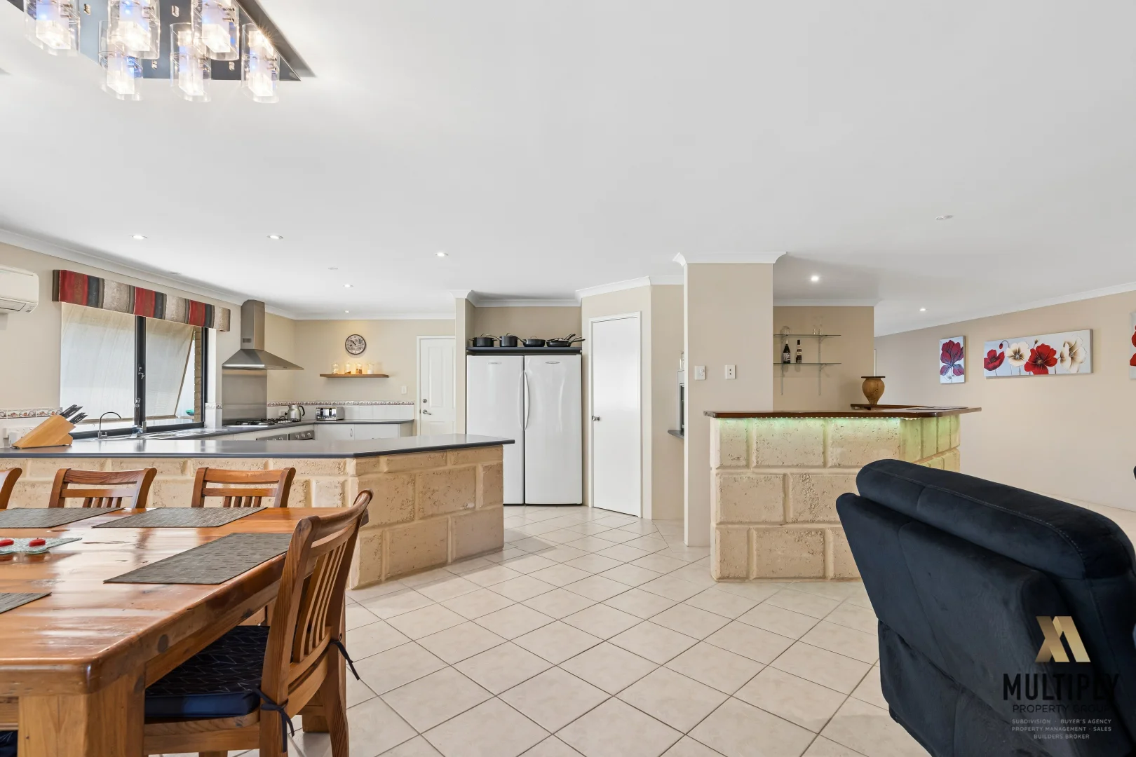 Additional image 21 of 31 Thomas Street, South Lake WA 6164