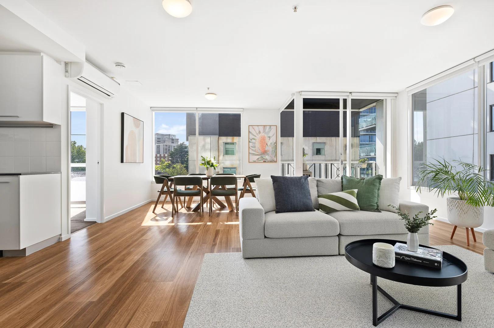 Additional image 2 of 606/82 Queens Road, Melbourne VIC 3004