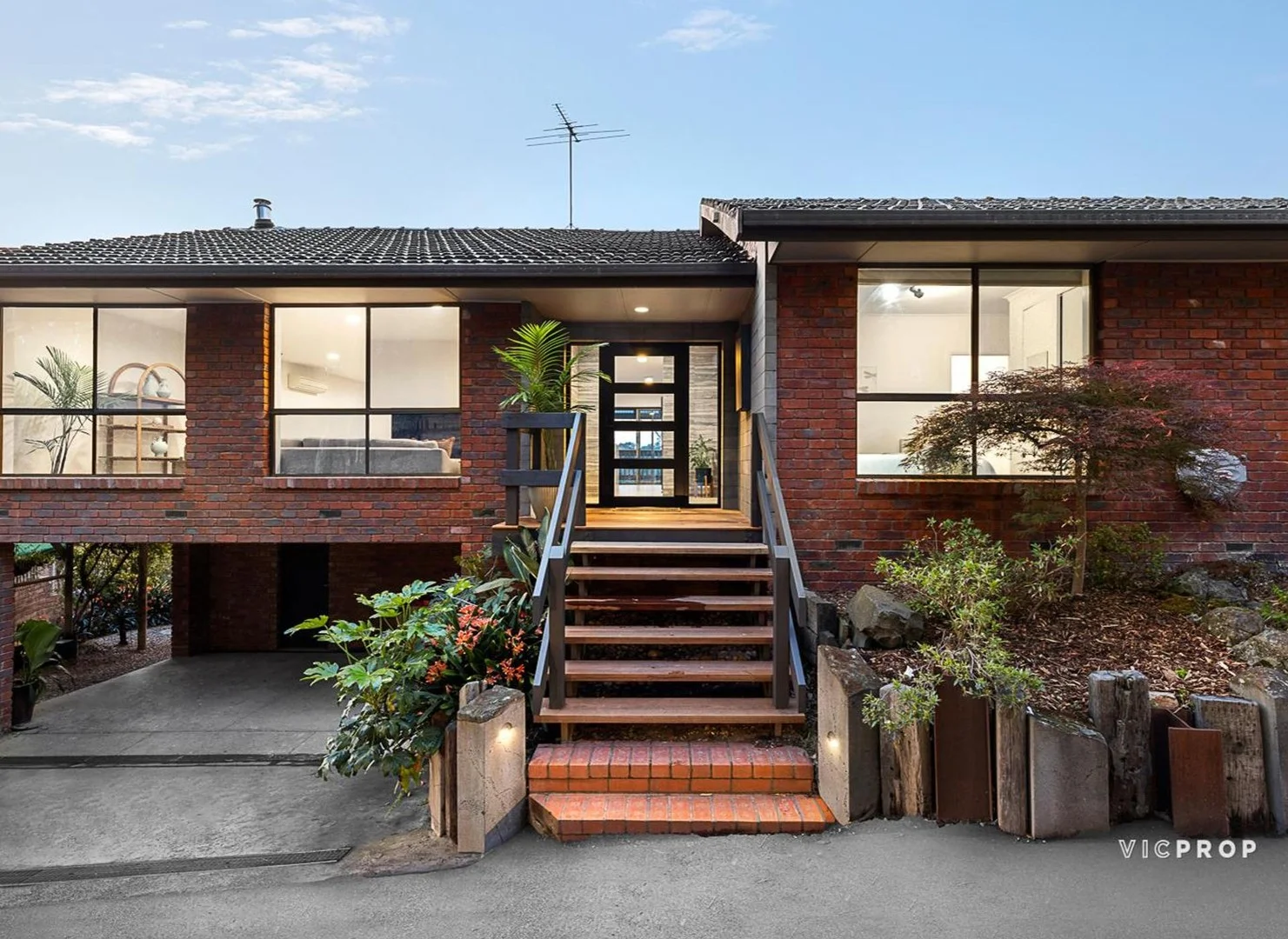 72 Webb Street, Warrandyte VIC 3113 photo 2