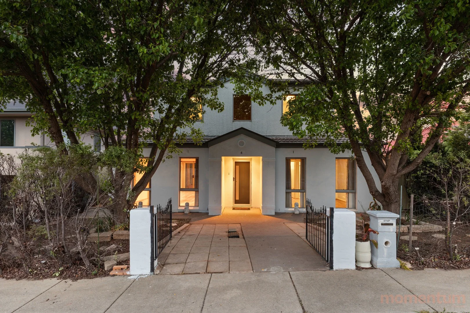 4 De Bortoli Street, Harrison ACT 2914