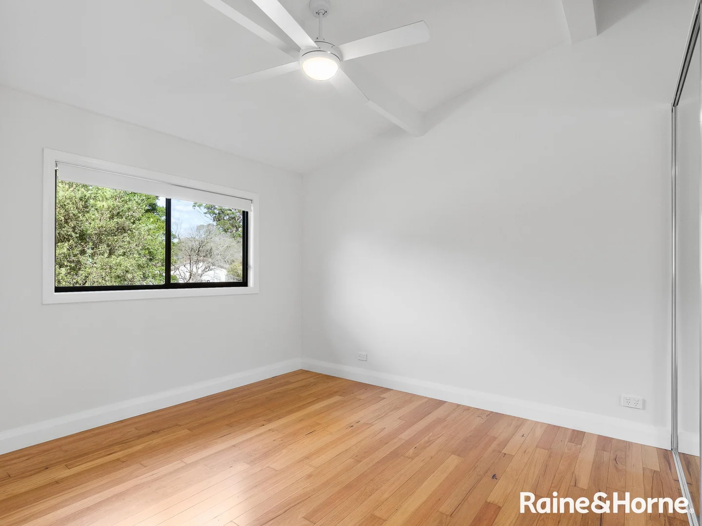 Additional image 10 of 21 Oak Avenue, Lake Tabourie NSW 2539
