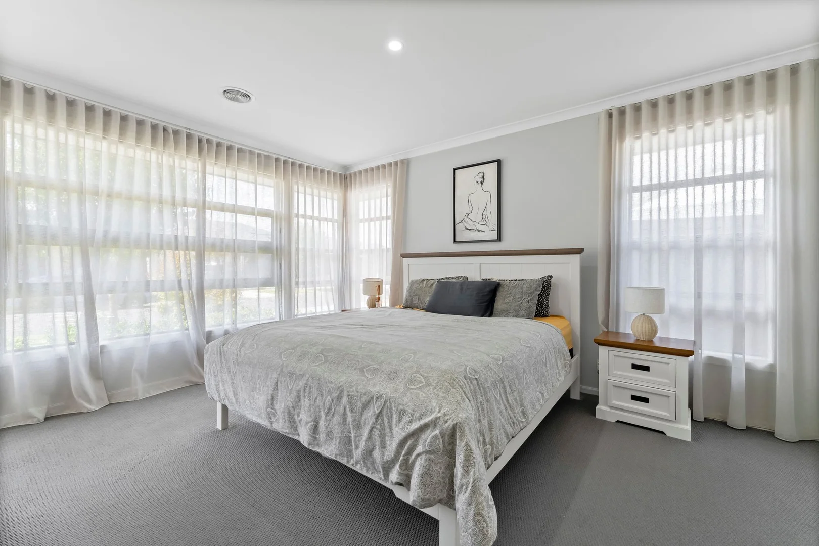 Additional image 10 of 17 Clamoroso Drive, Clyde North VIC 3978