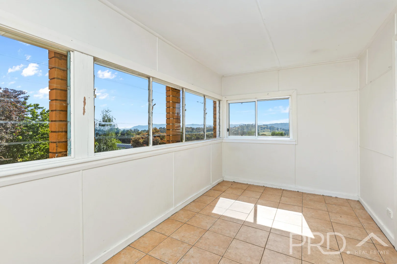 Additional image 12 of 4 Mountain Avenue, Batlow NSW 2730