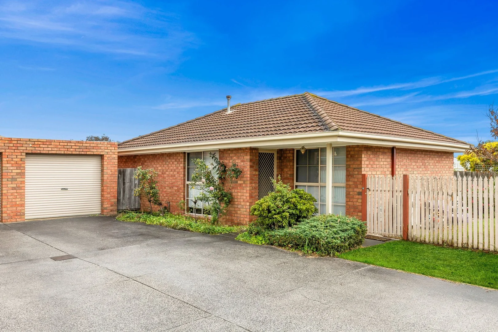 2/82 Church Street, Grovedale VIC 3216