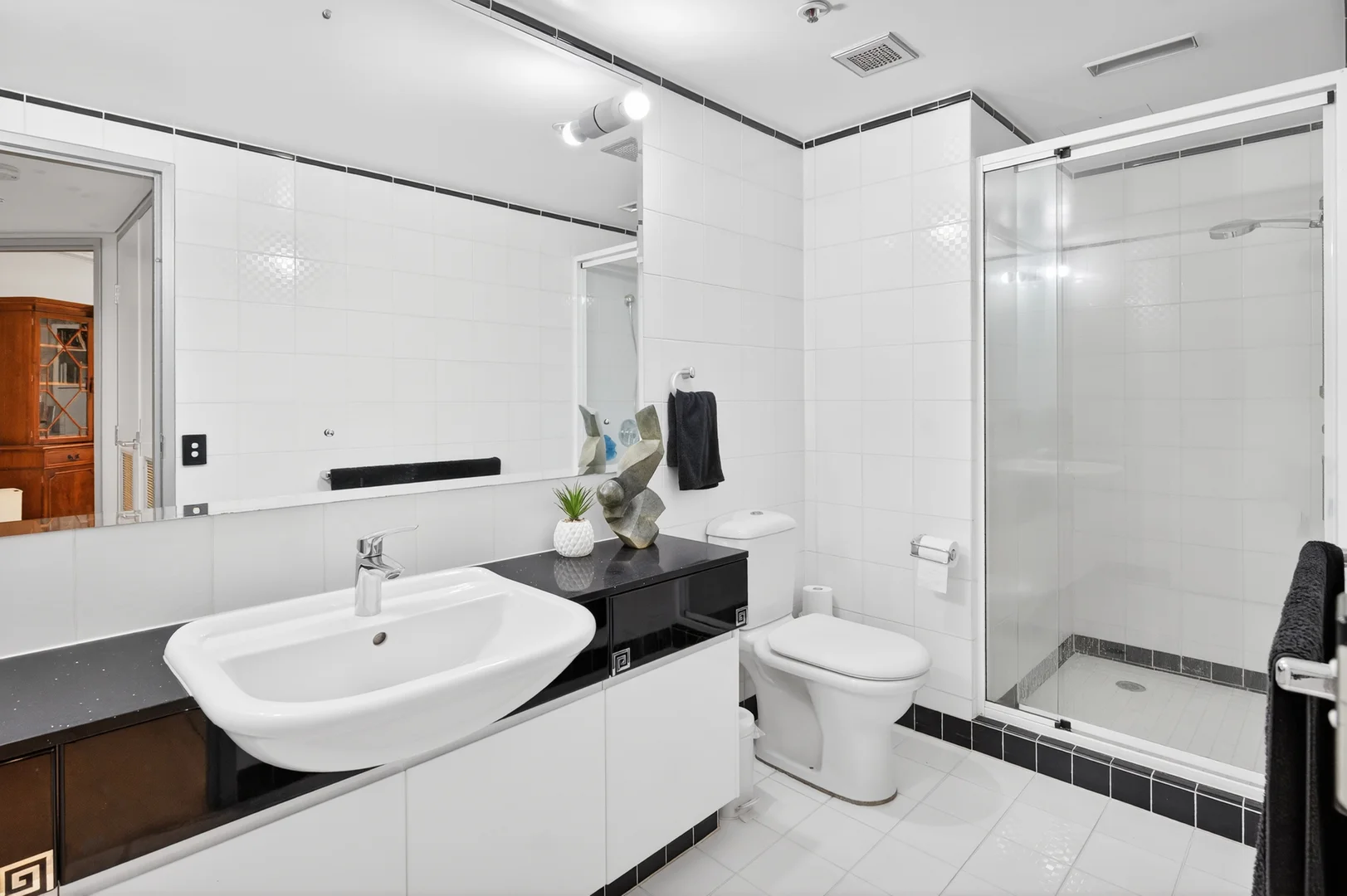 Additional image 14 of 145/12 Commodore Drive, Paradise Waters QLD 4217