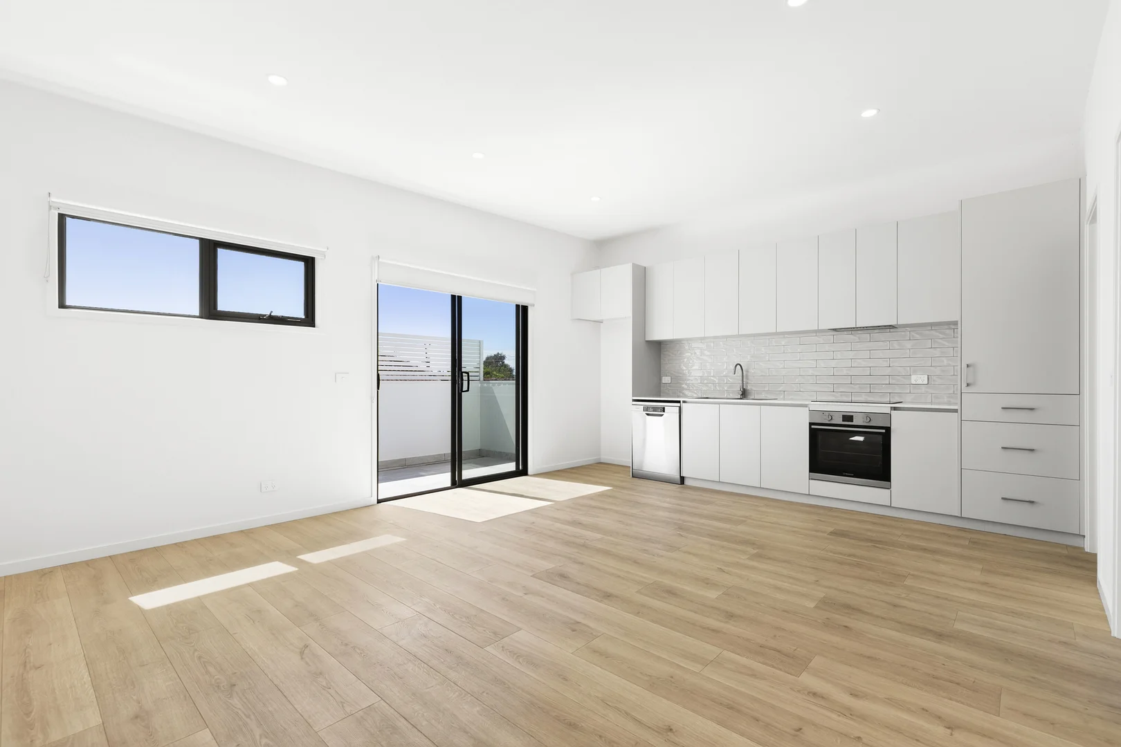 Additional image 3 of 3/8 Griffen Street, Hamlyn Heights VIC 3215