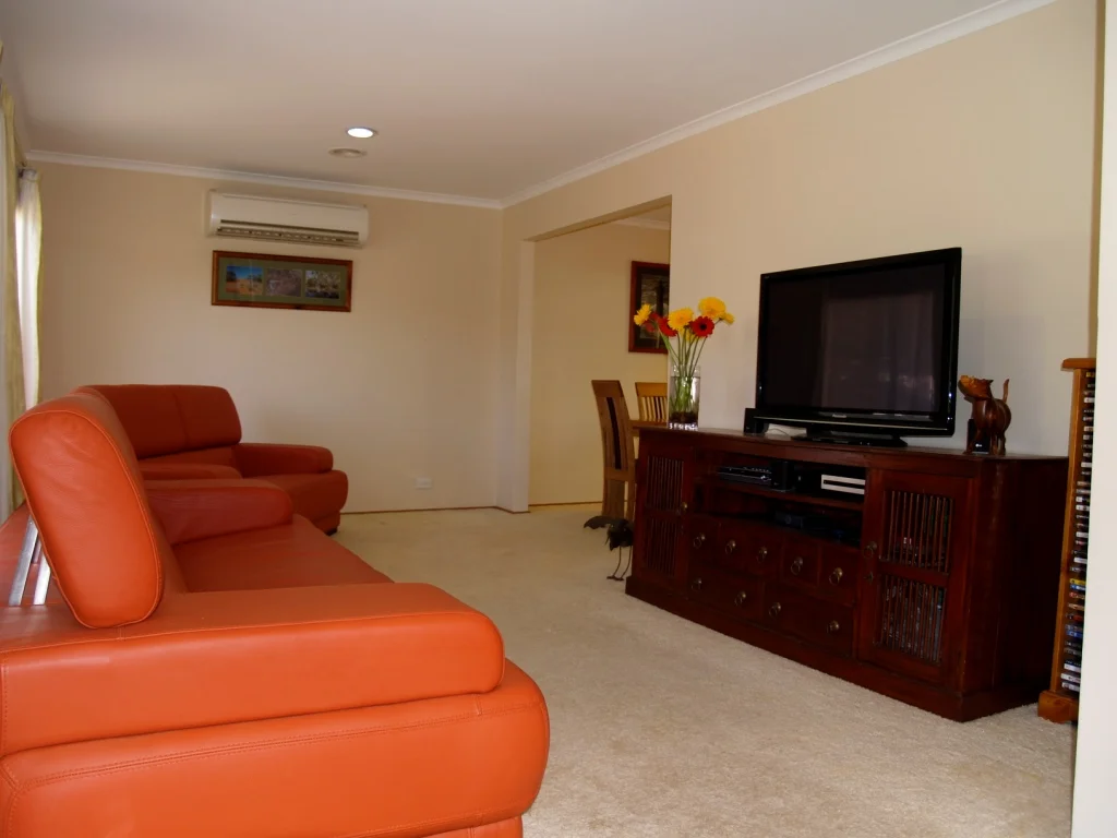 Additional image 3 of 20 Southwood Retreat, Bonython ACT 2905