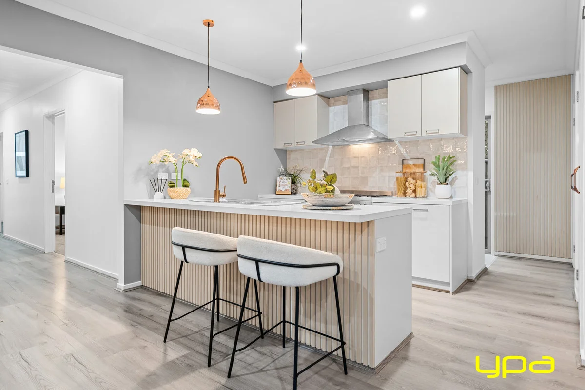 20 Riverstone Boulevard, Clyde North VIC 3978