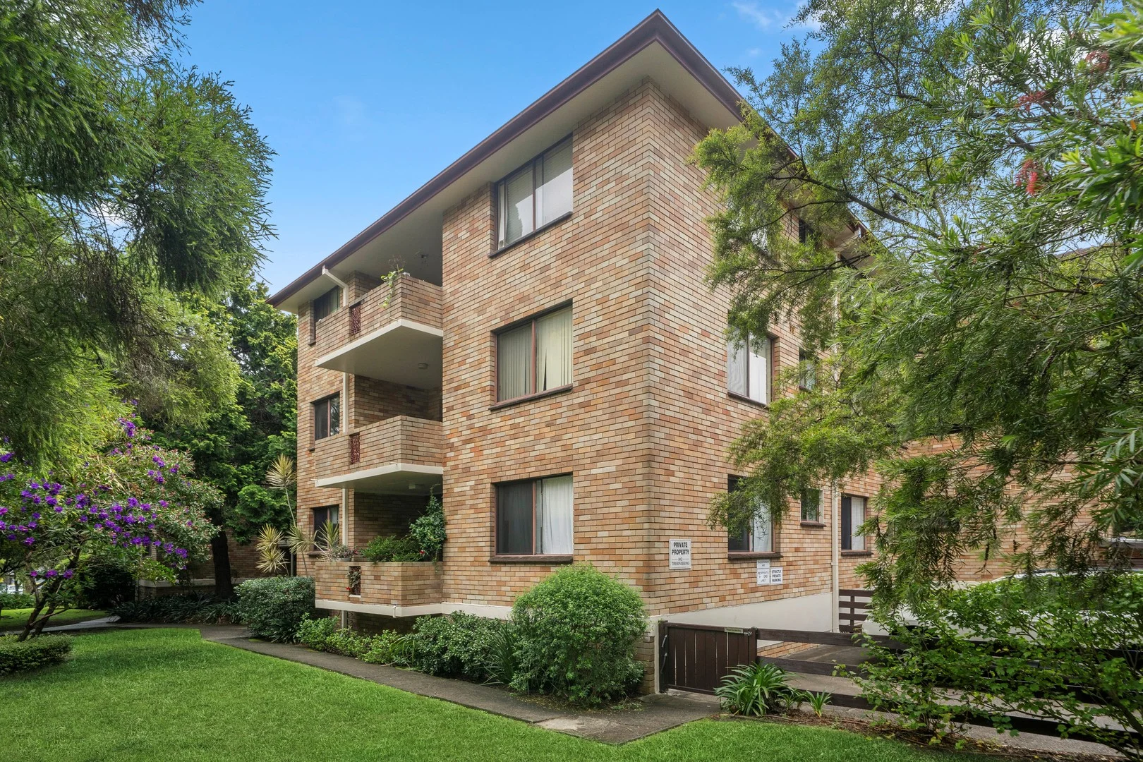 9/1-5 Burdett Street, Hornsby NSW 2077