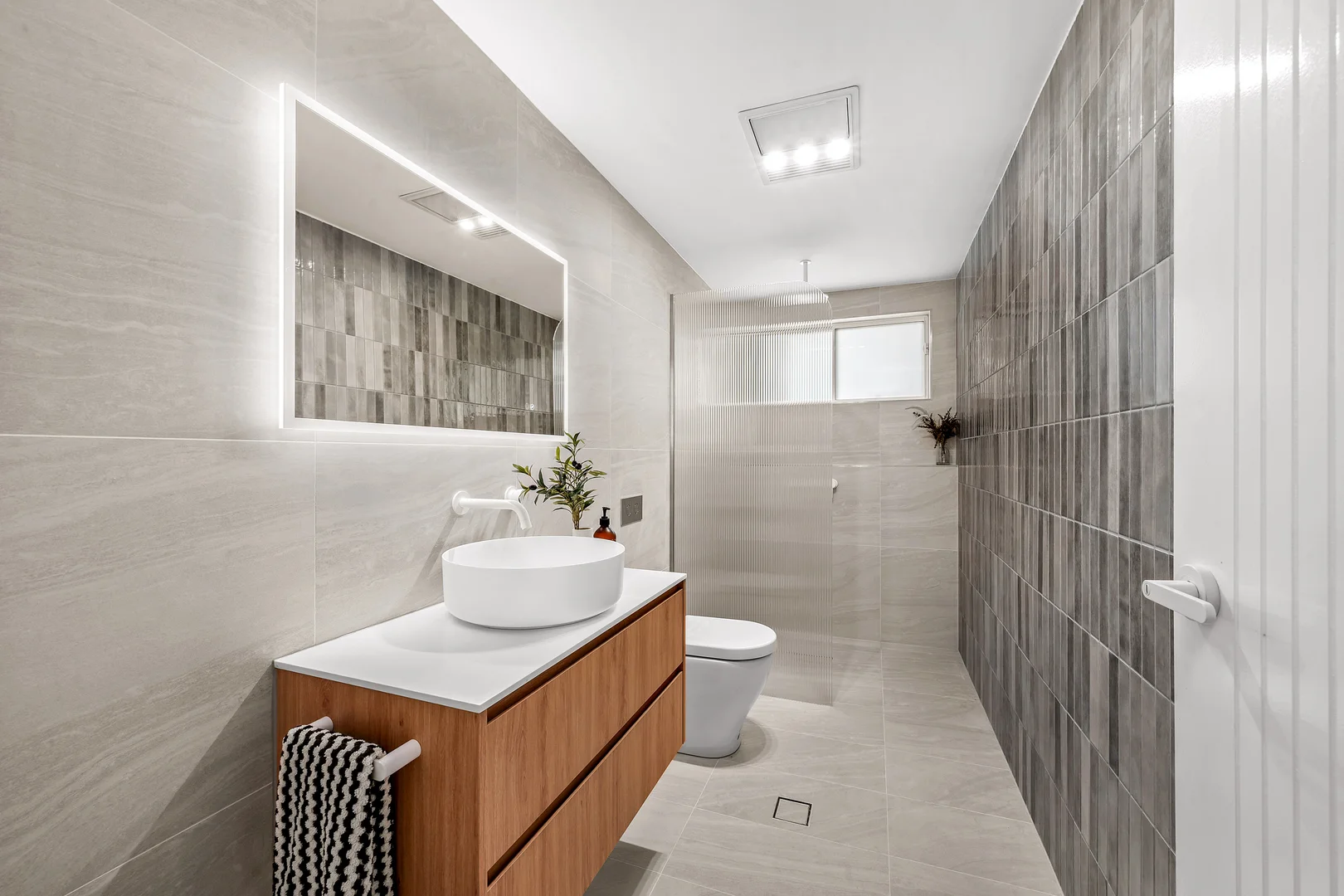 Additional image 31 of 20 Regal Way, Valentine NSW 2280