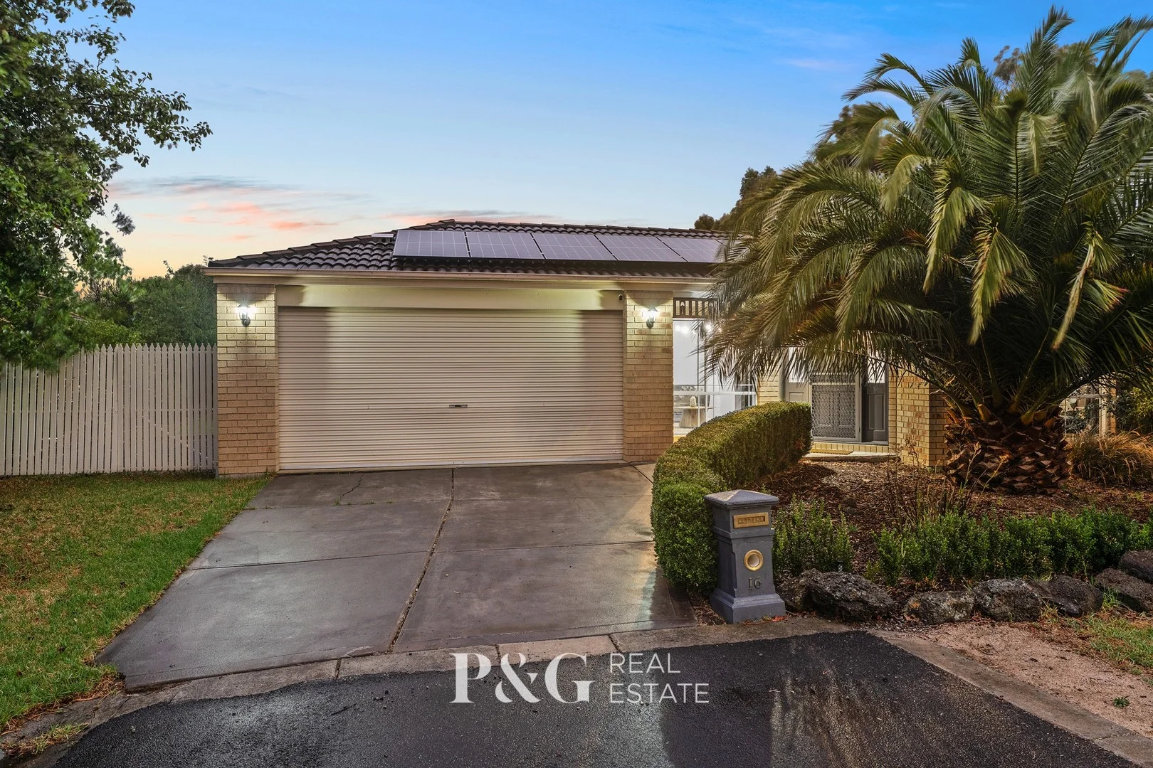 16 Warrenwood Place, Narre Warren VIC 3805