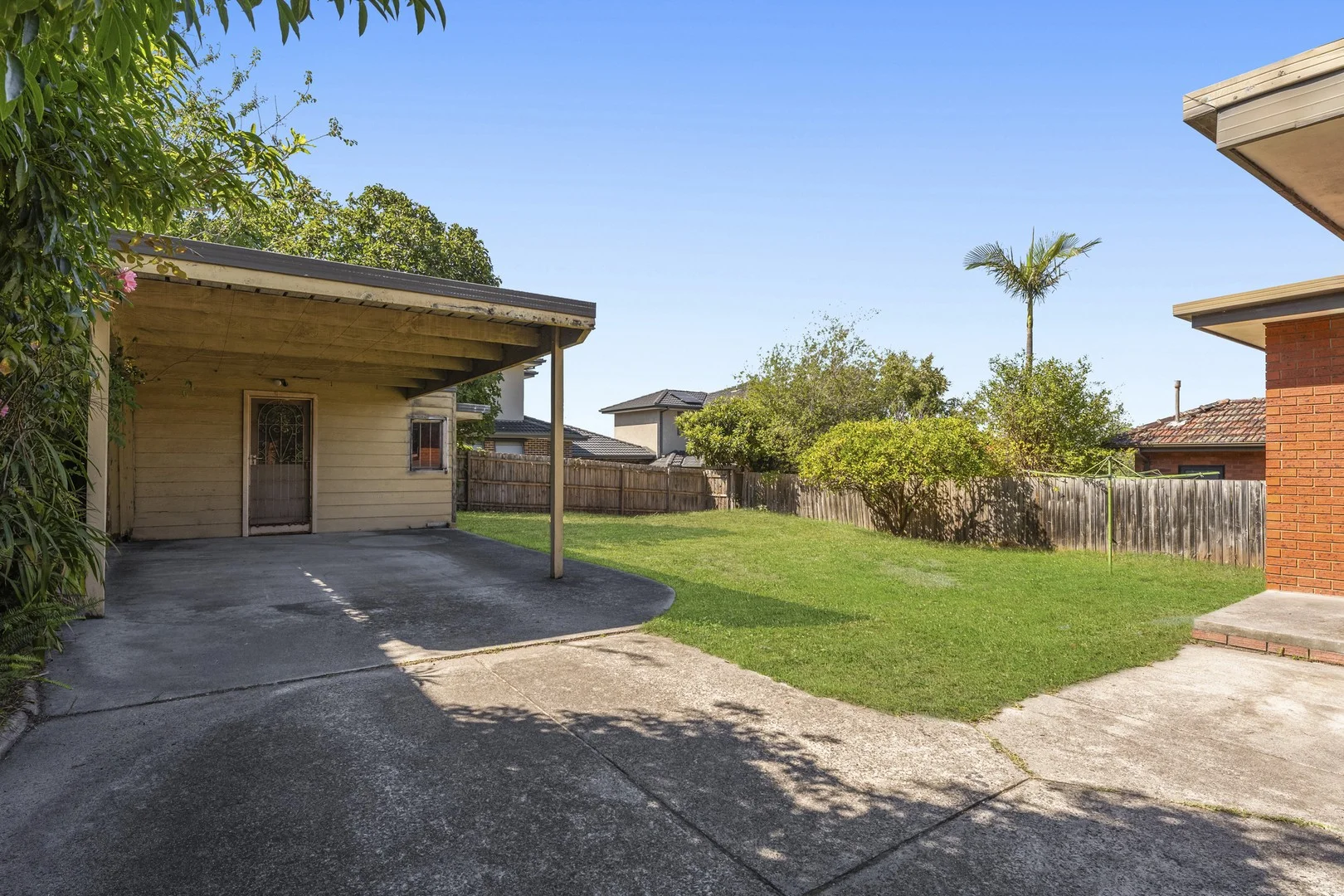 Additional image 2 of 561 Warrigal Road, Ashwood VIC 3147