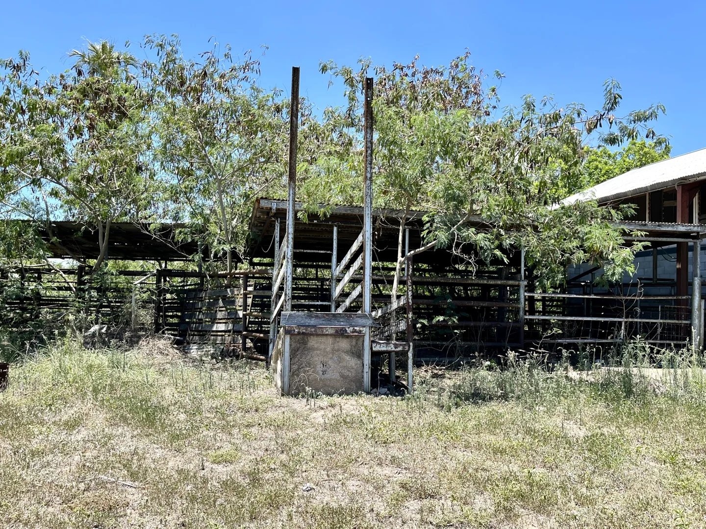 Additional image 12 of 121 Hobson Road, Jarvisfield QLD 4807