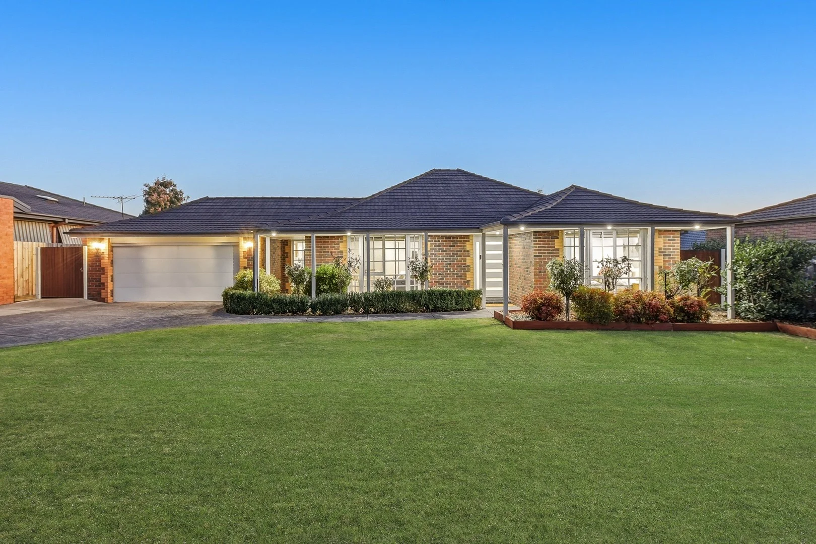 13 Bianca Court, Rowville VIC 3178