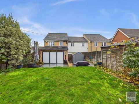 Dolphin Road, New Costessey NR5