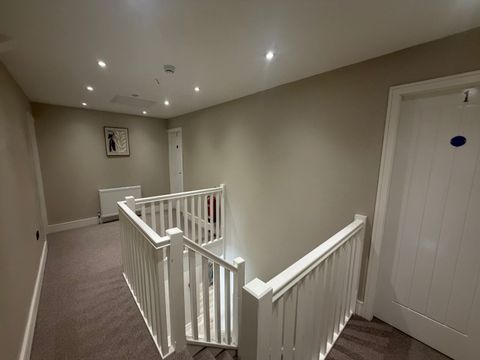 Neath Road, Swansea SA6, Room to rent