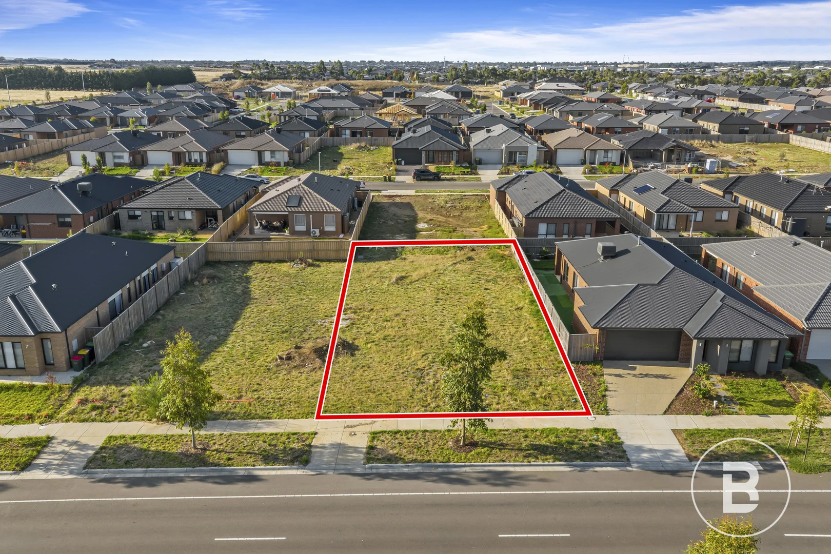 100 Sundance Boulevard, Winter Valley VIC 3358 photo 4