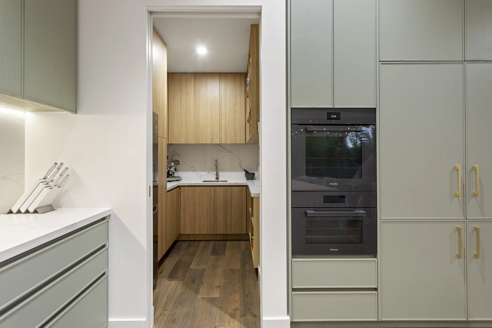 Additional image 9 of 33 Almond Street, Caulfield South VIC 3162