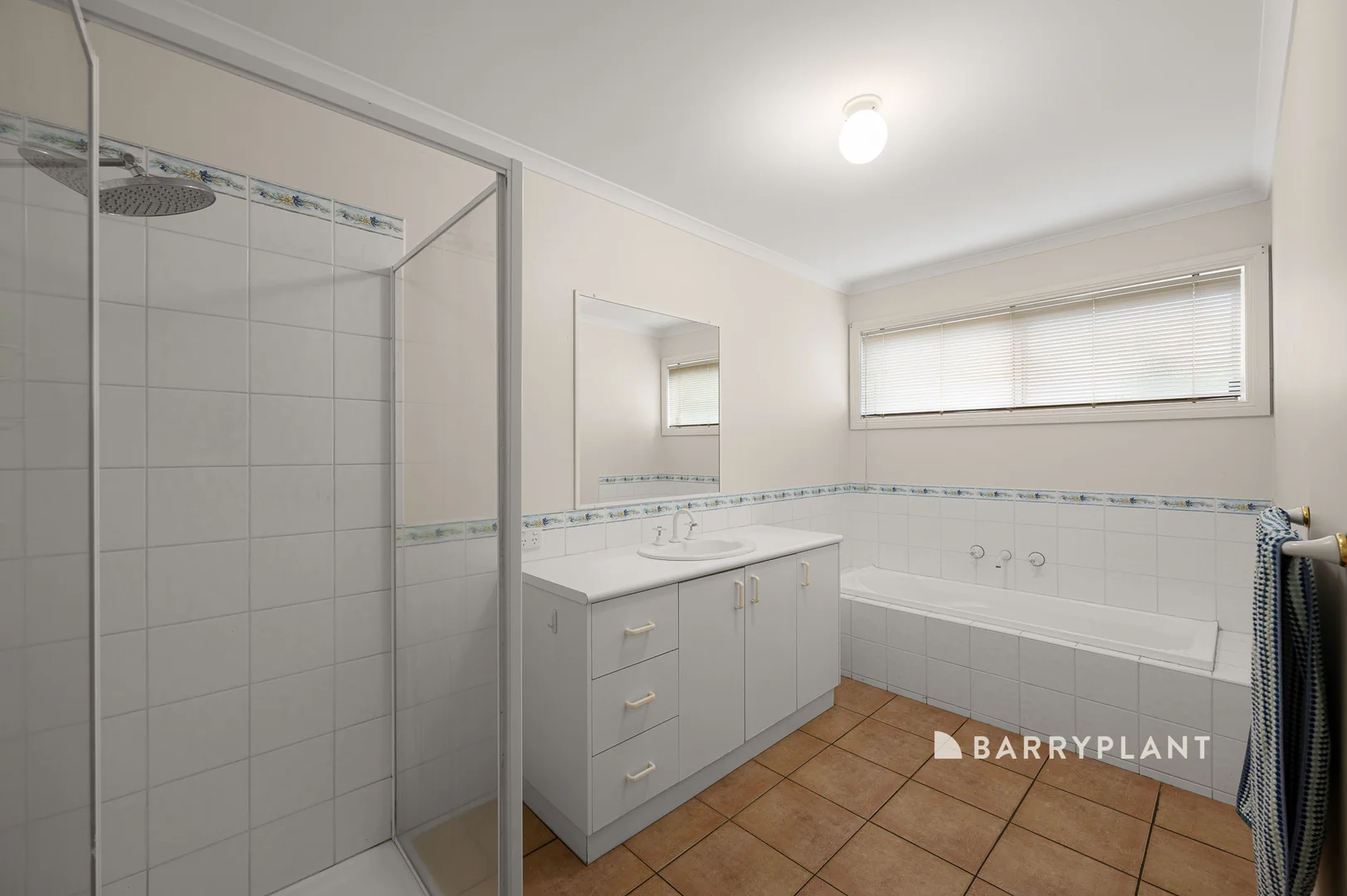 Additional image 14 of 8 Davey Drive, Drouin VIC 3818