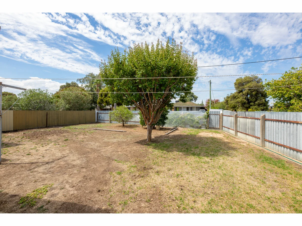 Additional image 12 of 422 Parnall Street, Lavington NSW 2641