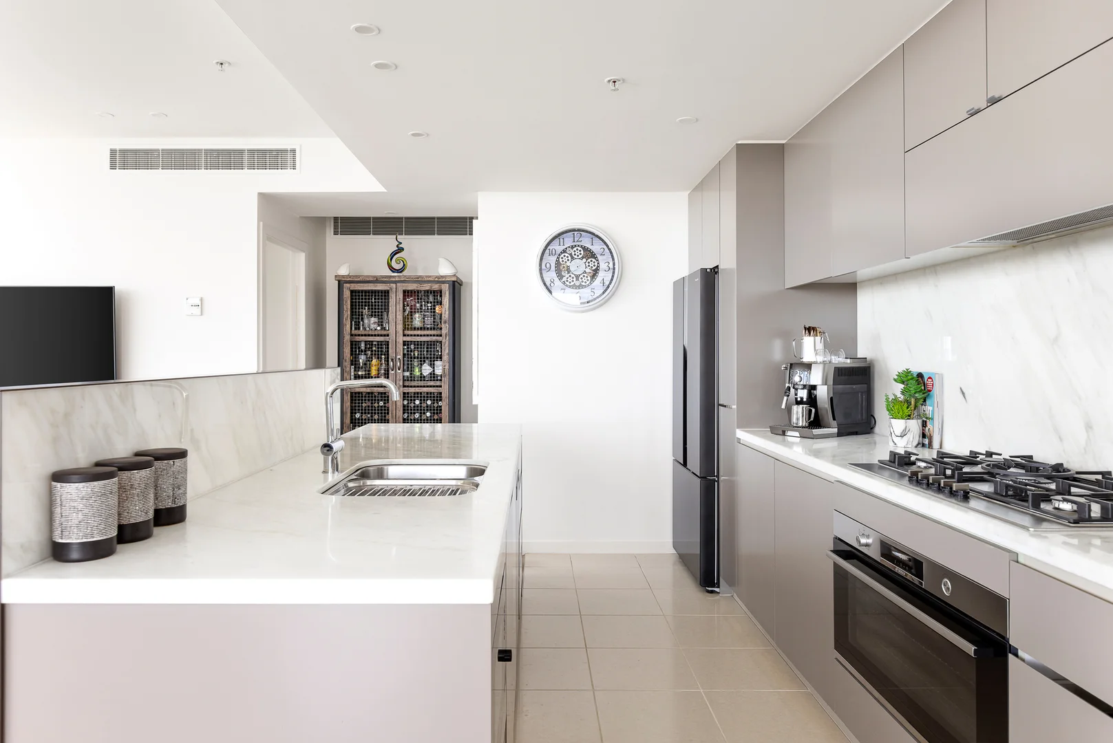 Additional image 10 of 1301/55 Queens Road, Melbourne VIC 3004