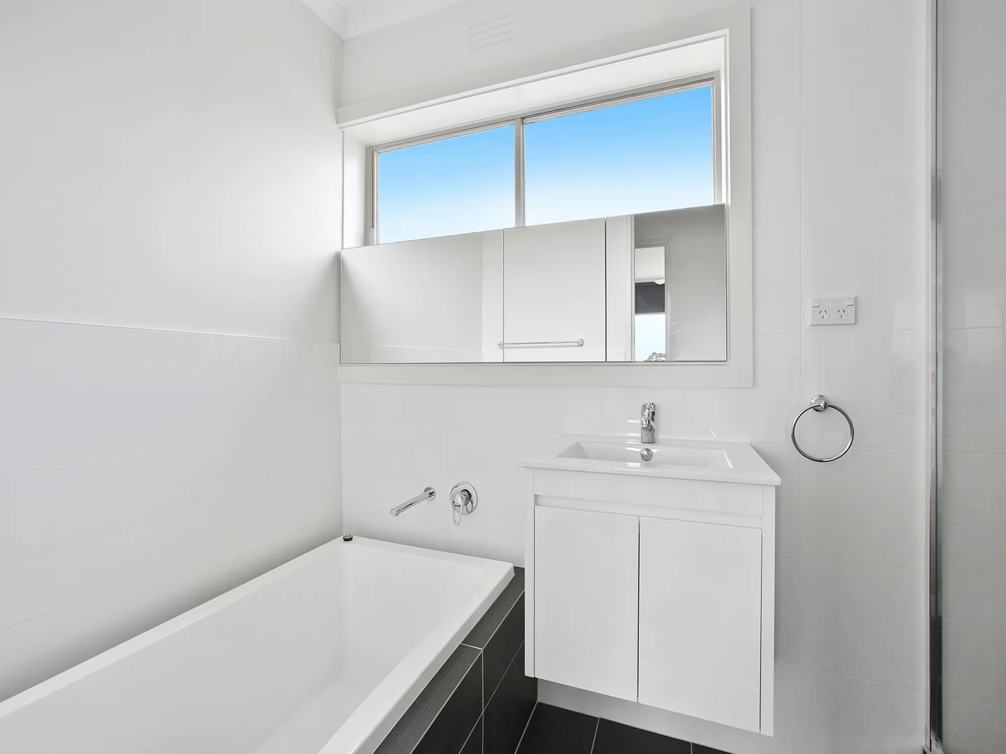 Additional image 6 of 7/28 Lucerne Avenue, Mornington VIC 3931