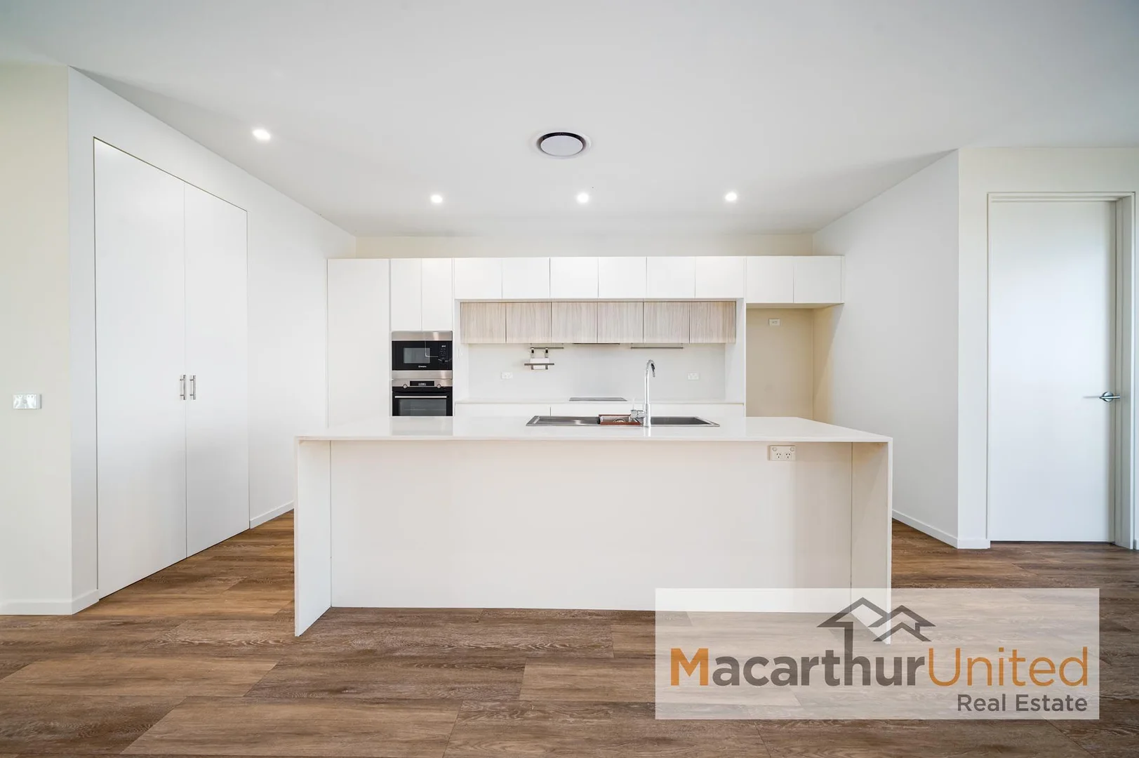 Additional image 5 of 255/72 Glendower St, Gilead NSW 2560