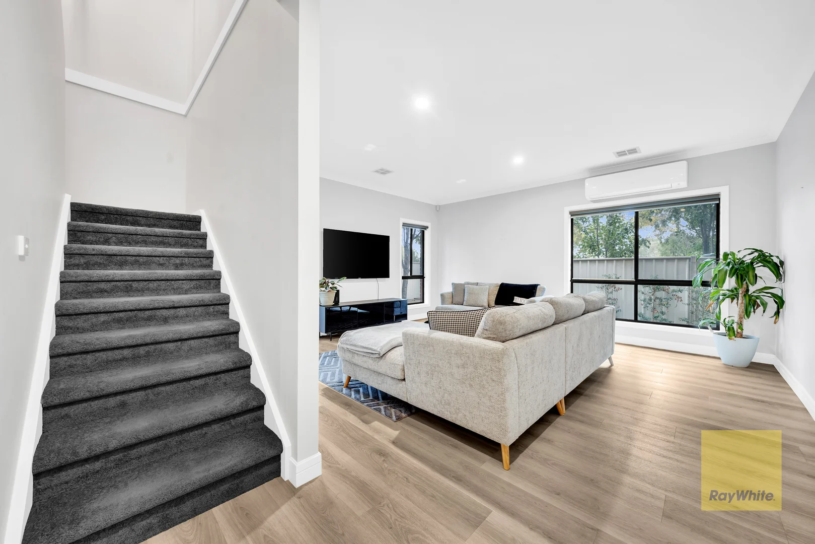 Additional image 9 of 2/22 Savanna Parade, Truganina VIC 3029