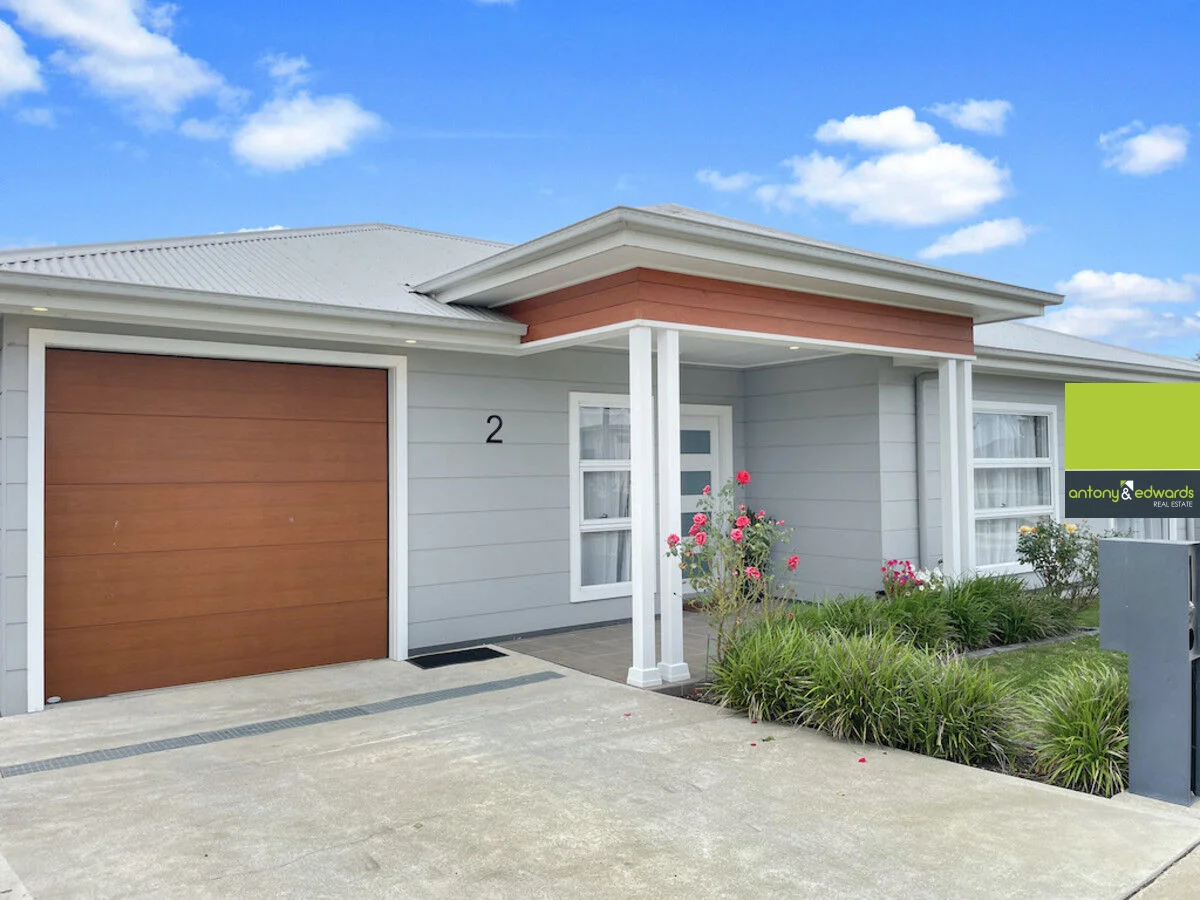 2 Aston Martin Drive, Goulburn NSW 2580