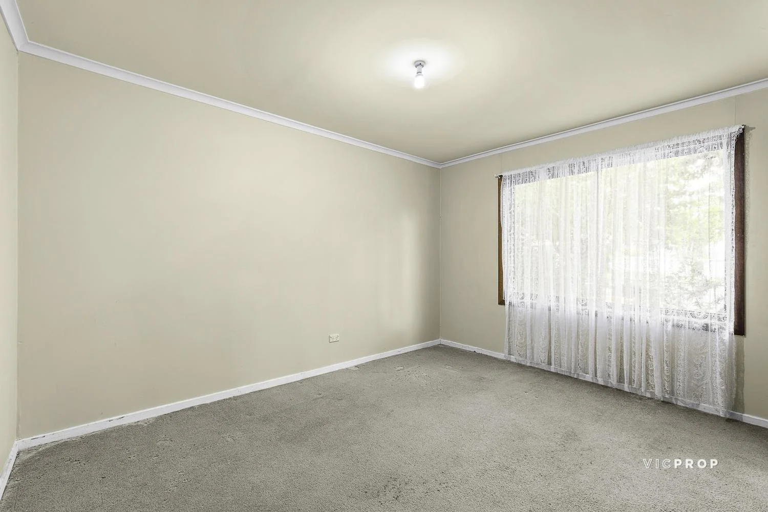 Additional image 7 of 2/13 North Crescent, Heidelberg West VIC 3081