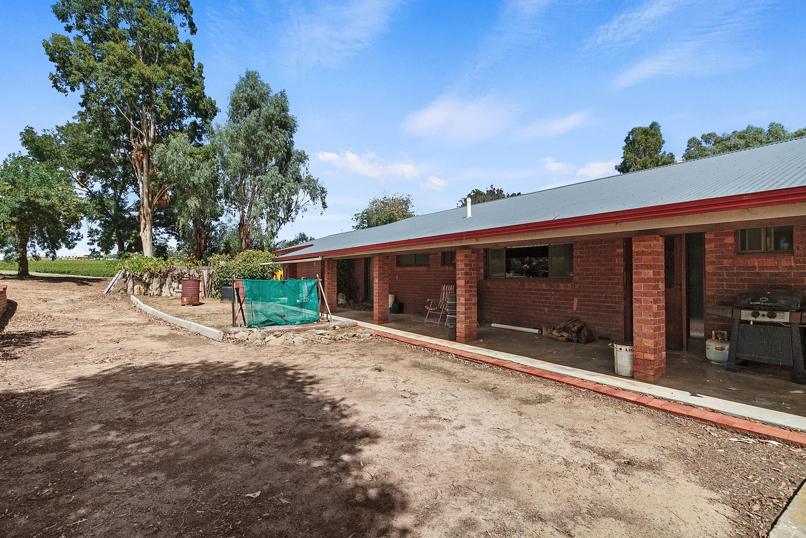 Additional image 28 of 229 Neagles Rock Road, Clare SA 5453