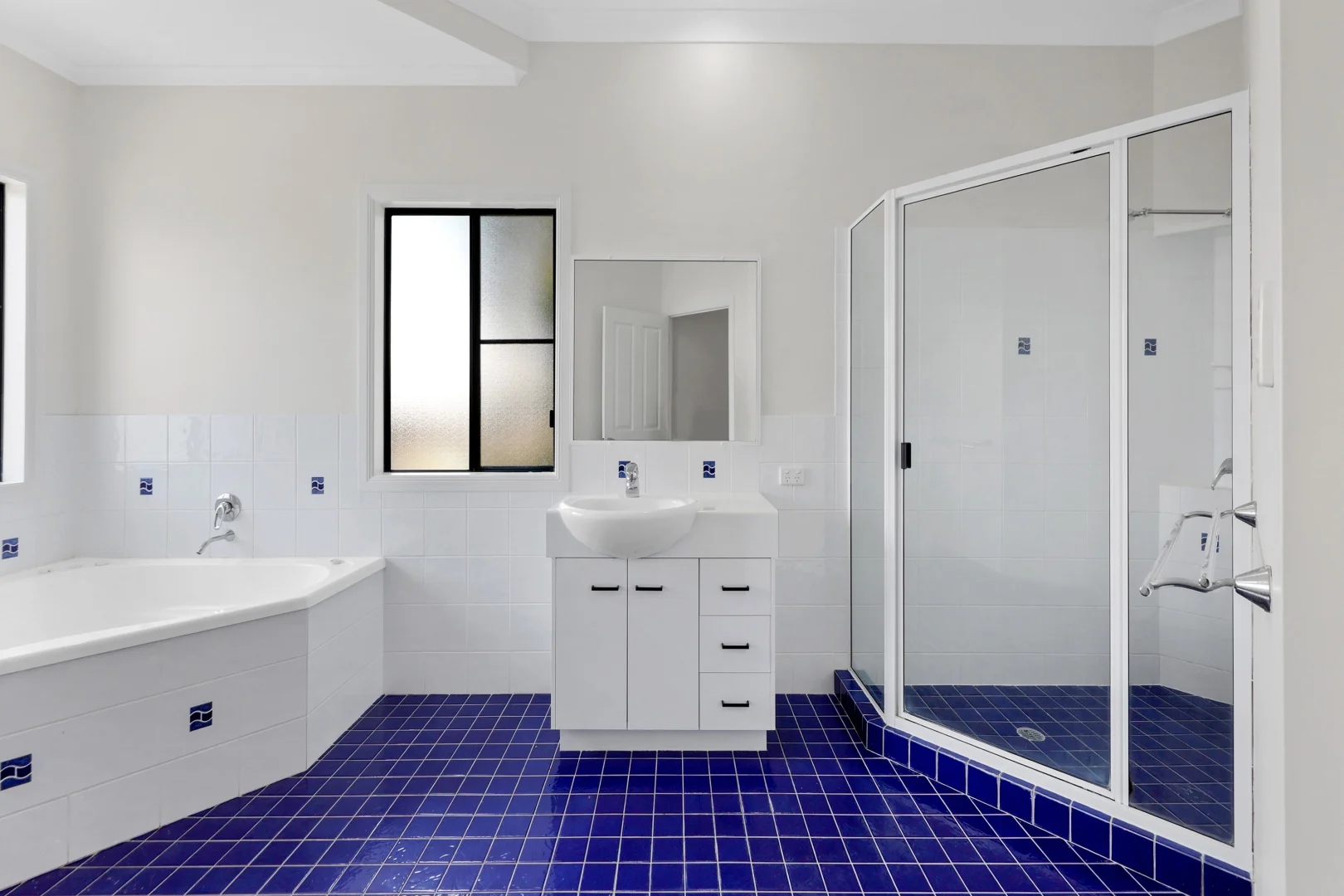 Additional image 27 of 8/3 Mango Avenue, Eimeo QLD 4740