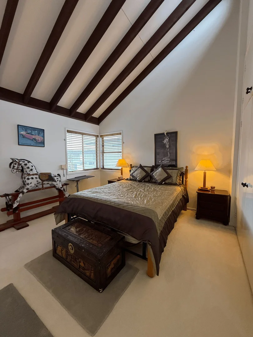 Additional image 19 of 86 Commodore Drive, Surfers Paradise QLD 4217
