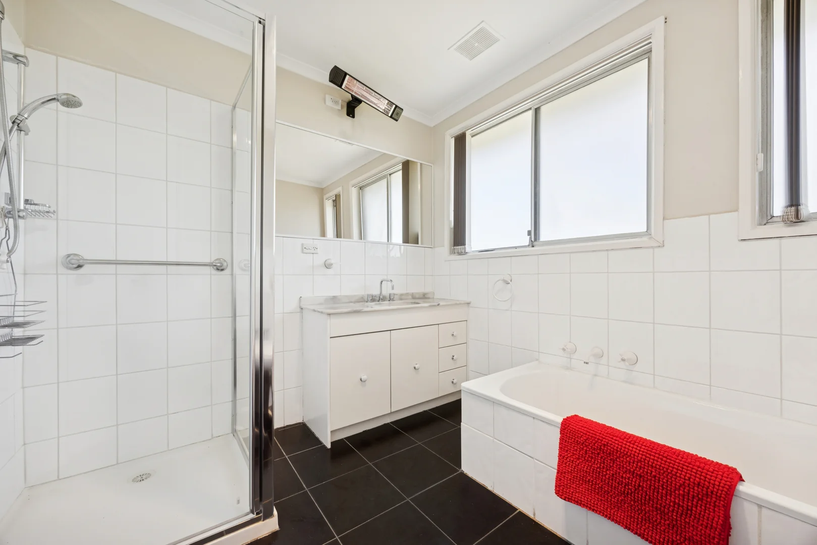 Additional image 7 of 35 Pasadena Crescent, Bentleigh East VIC 3165