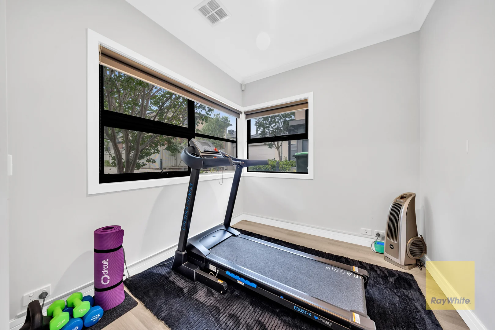 Additional image 4 of 2/22 Savanna Parade, Truganina VIC 3029