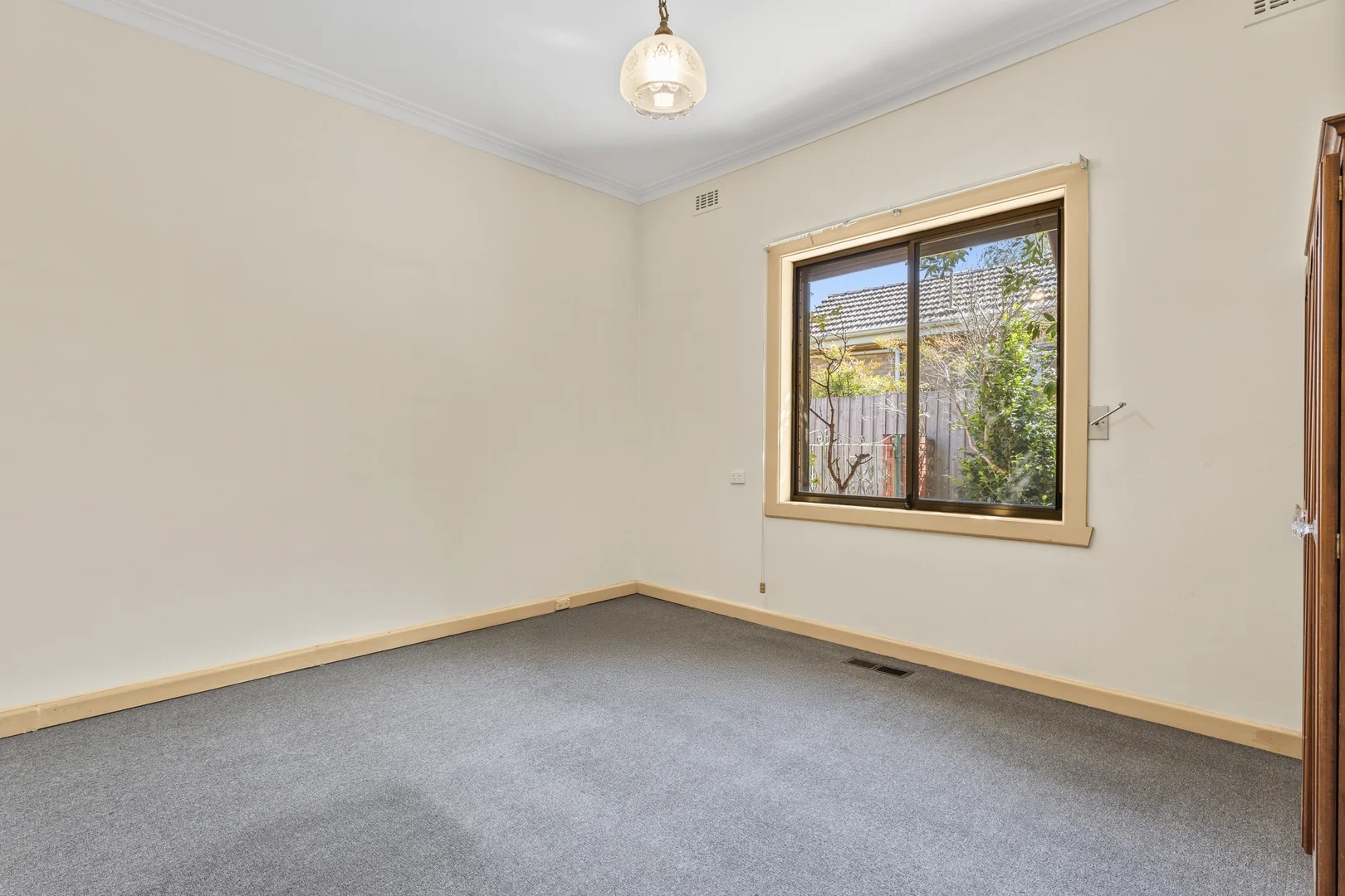 Additional image 6 of 561 Warrigal Road, Ashwood VIC 3147