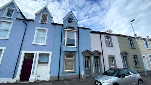 Oxford Street, Swansea SA1