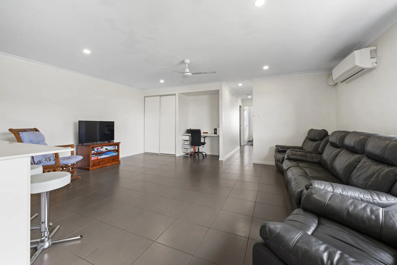 Additional image 2 of 6/1A Berry Street, Wilsonton QLD 4350