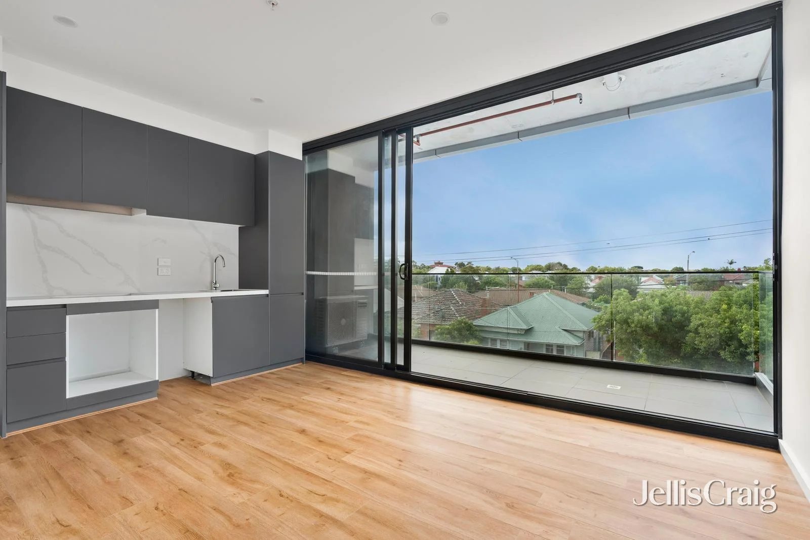 202/39 Ryan Street, Footscray VIC 3011